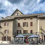 Hotel Logis Restaurant La Remise 2*