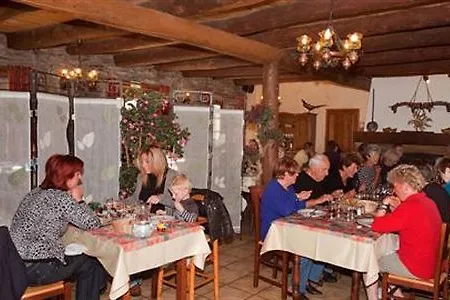 Otel Logis Restaurant La Remise Le Bleymard