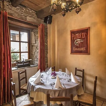 Logis Restaurant La Remise Hotell 2*