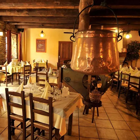 Logis Restaurant La Remise Hotell