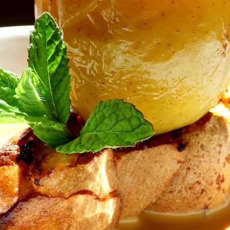 Logis Restaurant La Remise 호텔 2*