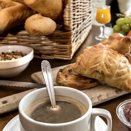 Otel Logis Restaurant La Remise Le Bleymard