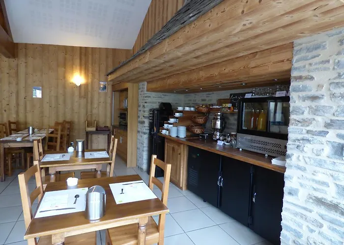 Szálloda Logis Restaurant La Remise